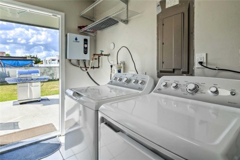 Купить виллу или дом в Майами, Флорида 3 спальни, 115.94м2, № 2078468 - фото 3