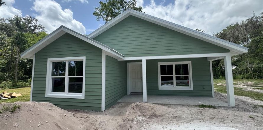 Casa en Lake Panasoffkee, Florida 3 dormitorios, 145.02 m2 № 1777313