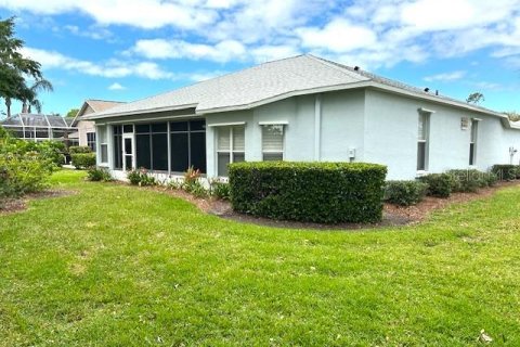 House in Hudson, Florida 2 bedrooms, 170.1 sq.m. № 1722638 - photo 24