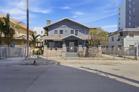 Купить земельный участок в Майами, Флорида № 2036109 - фото 2