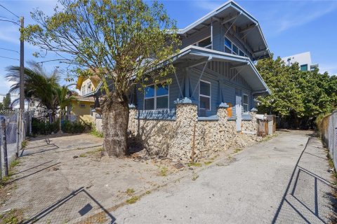 Купить земельный участок в Майами, Флорида № 2036109 - фото 5