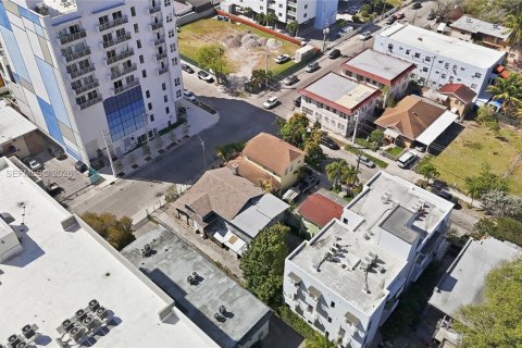 Купить земельный участок в Майами, Флорида № 2036109 - фото 14