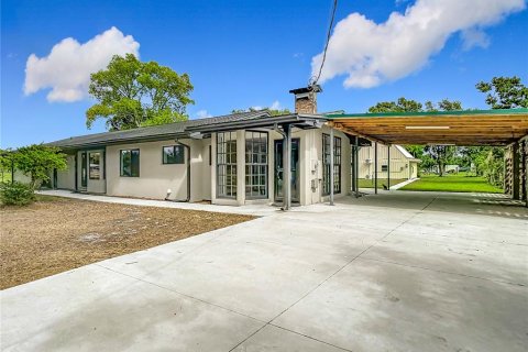 House in Fish Hawk, Florida 4 bedrooms, 236.9 sq.m. № 2329773 - photo 18