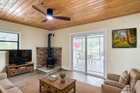 House in Fish Hawk, Florida 4 bedrooms, 236.9 sq.m. № 2329773 - photo 13