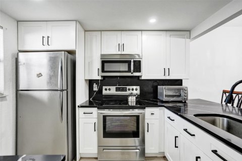 Купить кондоминиум в Маргит, Флорида 1 комната, 67.35м2, № 2241377 - фото 26