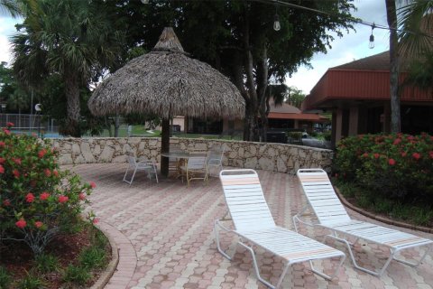 Купить кондоминиум в Маргит, Флорида 1 комната, 67.35м2, № 2241377 - фото 14