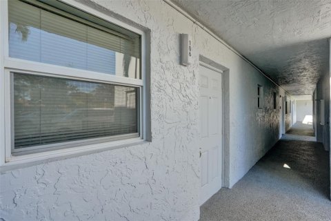 Купить кондоминиум в Маргит, Флорида 1 комната, 67.35м2, № 2241377 - фото 18