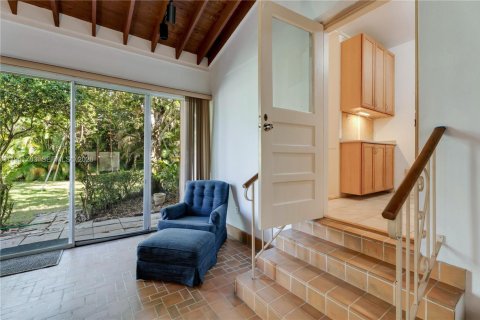 Villa ou maison à vendre à Coral Gables, Floride: 3 chambres, 165.37 m2 № 2025243 - photo 9