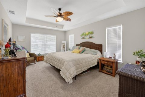 House in Summerfield, Florida 3 bedrooms, 151.99 sq.m. № 2124320 - photo 15