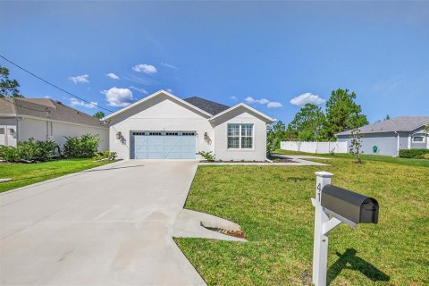 Villa ou maison à vendre à Palm Coast, Floride: 3 chambres, 166.39 m2 № 2138934 - photo 2