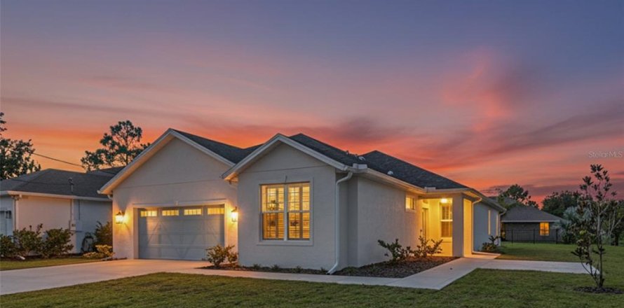 Villa ou maison à Palm Coast, Floride 3 chambres, 166.39 m2 № 2138934