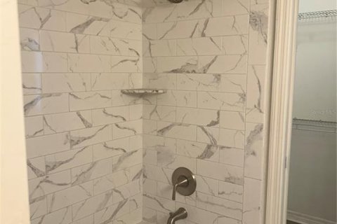 Copropriété à louer à Clearwater, Floride: 2 chambres, 100.98 m2 № 2165923 - photo 18