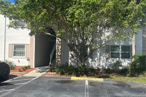 Copropriété à louer à Clearwater, Floride: 2 chambres, 100.98 m2 № 2165923 - photo 2