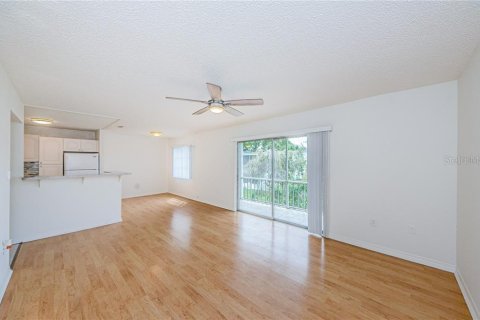 Copropriété à louer à Clearwater, Floride: 2 chambres, 100.98 m2 № 2165923 - photo 10