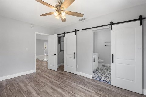 House in Clearwater, Florida 3 bedrooms, 144.56 sq.m. № 1793776 - photo 15