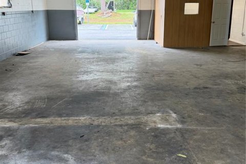 Immobilier commercial à louer à Ocala, Floride: 2239.87 m2 № 2100155 - photo 3