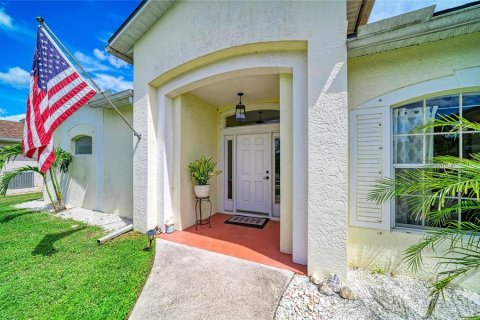 Casa en venta en Punta Gorda, Florida, 3 dormitorios, 215.35 m2 № 2384173 - foto 3