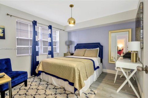 Купить кондоминиум в Майами-Бич, Флорида 2 спальни, 66.89м2, № 2054797 - фото 12