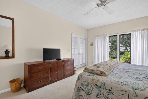 Villa ou maison à vendre à Stuart, Floride: 2 chambres, 144.65 m2 № 2439385 - photo 16