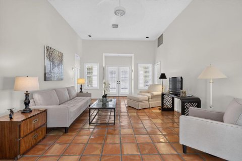 Villa ou maison à vendre à Stuart, Floride: 2 chambres, 144.65 m2 № 2439385 - photo 3