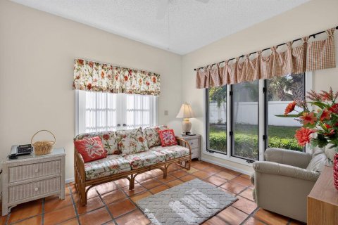 Villa ou maison à vendre à Stuart, Floride: 2 chambres, 144.65 m2 № 2439385 - photo 4