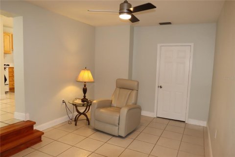 Villa ou maison à vendre à Tampa, Floride: 2 chambres, 87.7 m2 № 1898661 - photo 16