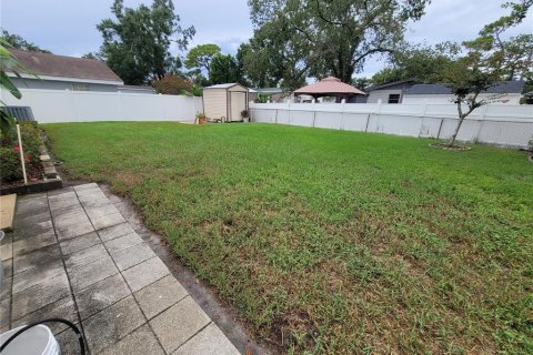 Villa ou maison à vendre à Tampa, Floride: 2 chambres, 87.7 m2 № 1898661 - photo 24
