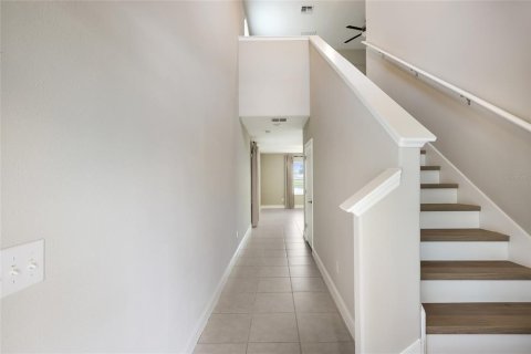 Villa ou maison à vendre à Wimauma, Floride: 4 chambres, 178.84 m2 № 2413715 - photo 4