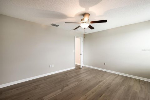 Villa ou maison à vendre à Wimauma, Floride: 4 chambres, 178.84 m2 № 2413715 - photo 21