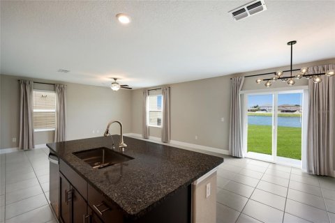 Villa ou maison à vendre à Wimauma, Floride: 4 chambres, 178.84 m2 № 2413715 - photo 12
