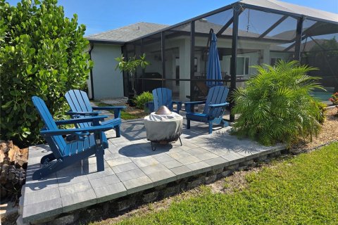 House in Rotonda, Florida 3 bedrooms, 139.54 sq.m. № 1823263 - photo 21