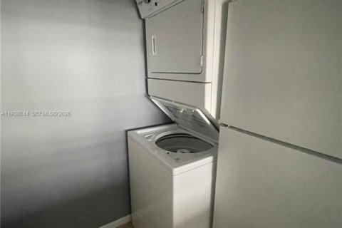 Купить кондоминиум в Майами, Флорида 2 спальни, 69.68м2, № 1996263 - фото 13