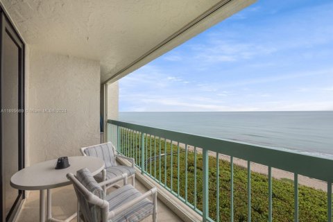 Condominio en venta en Jensen Beach, Florida, 2 dormitorios, 95.04 m2 № 1729933 - foto 9