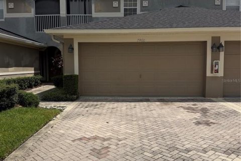 Touwnhouse à Temple Terrace, Floride 3 chambres, 176.24 m2 № 2323223