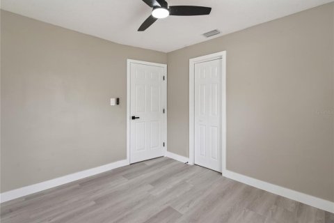 Casa en venta en Saint Petersburg, Florida, 3 dormitorios, 110.55 m2 № 2129564 - foto 29