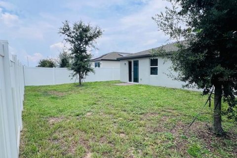 Casa en venta en Haines City, Florida, 3 dormitorios, 161.09 m2 № 2211648 - foto 14