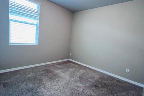 Casa en venta en Haines City, Florida, 3 dormitorios, 161.09 m2 № 2211648 - foto 9