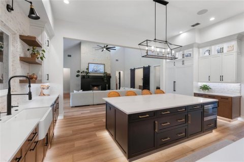 Villa ou maison à vendre à Eustis, Floride: 5 chambres, 416.48 m2 № 2205140 - photo 21