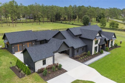 Villa ou maison à vendre à Eustis, Floride: 5 chambres, 416.48 m2 № 2205140 - photo 4