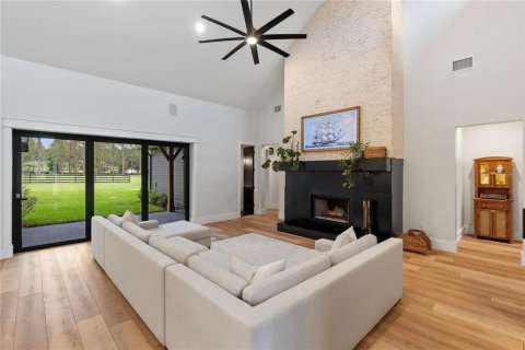 Villa ou maison à vendre à Eustis, Floride: 5 chambres, 416.48 m2 № 2205140 - photo 29