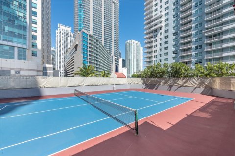 Condo in Miami, Florida, 2 bedrooms  № 1888852 - photo 22