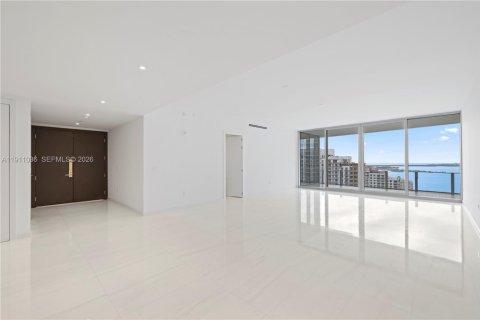 Condominio en venta en Miami, Florida, 4 dormitorios, 298.59 m2 № 2021148 - foto 10