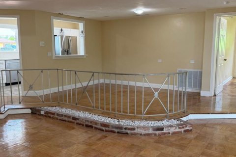 House in West Palm Beach, Florida 3 bedrooms, 158.49 sq.m. № 2088104 - photo 5
