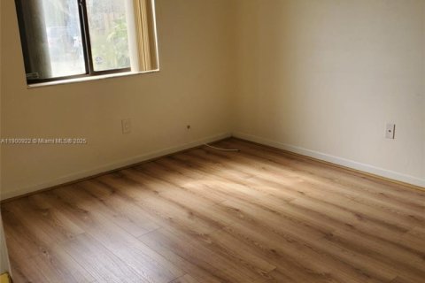 Adosado en venta en Davie, Florida, 2 dormitorios, 123.19 m2 № 2035542 - foto 17