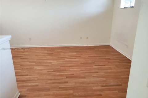 Adosado en venta en Davie, Florida, 2 dormitorios, 123.19 m2 № 2035542 - foto 18