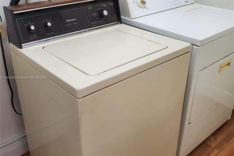 Adosado en venta en Davie, Florida, 2 dormitorios, 123.19 m2 № 2035542 - foto 26