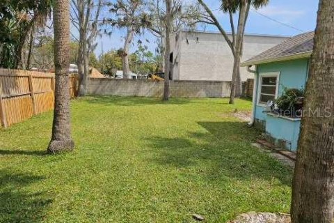Villa ou maison à vendre à New Smyrna Beach, Floride: 2 chambres, 83.05 m2 № 1630424 - photo 4