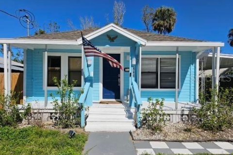 Villa ou maison à vendre à New Smyrna Beach, Floride: 2 chambres, 83.05 m2 № 1630424 - photo 2