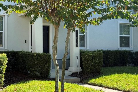 Townhouse in Winter Garden, Florida 3 bedrooms, 141.03 sq.m. № 2201977 - photo 3