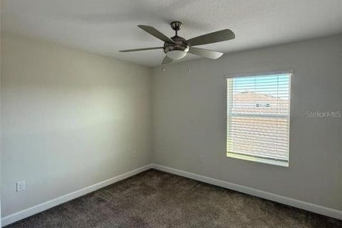 Townhouse in Winter Garden, Florida 3 bedrooms, 141.03 sq.m. № 2201977 - photo 20
